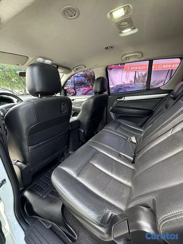 jeepetas y camionetas - Isuzu Mux 2016 5