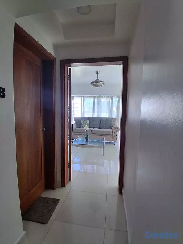 apartamentos - Apartamento Amueblado en piantini   1400 US$ con m 2