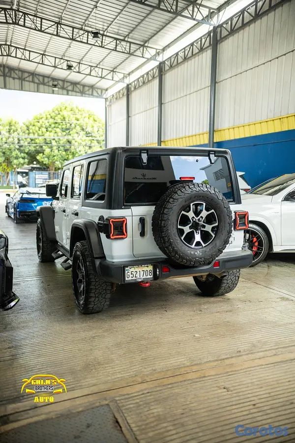 jeepetas y camionetas - Jeep Wrangler Rubicon 2021 4