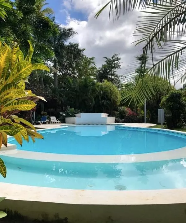 casas - Villa de 3 Habitaciones con piscina próximo a la Playa Ballenas, Las Terrenas 2