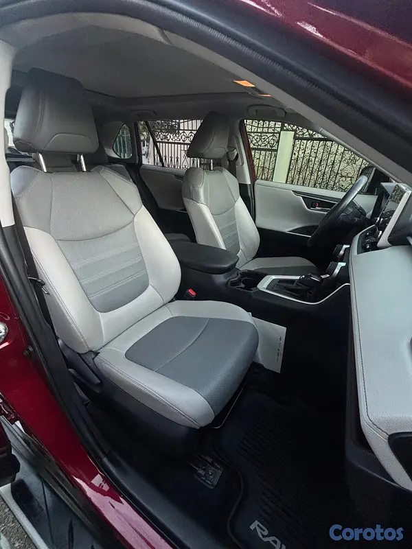 jeepetas y camionetas - Toyota Rav4 Limited 2021  4