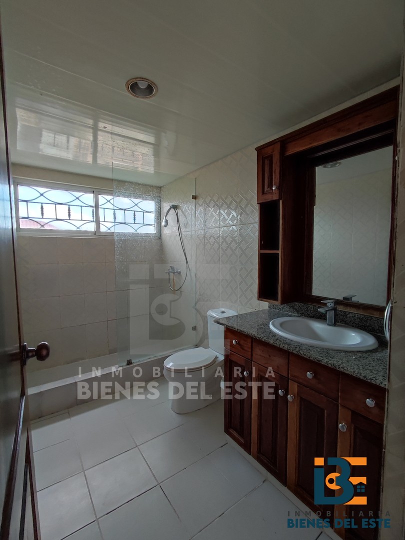 apartamentos - Se Vende Amplio y Cómodo Apartamento en Miramar 9