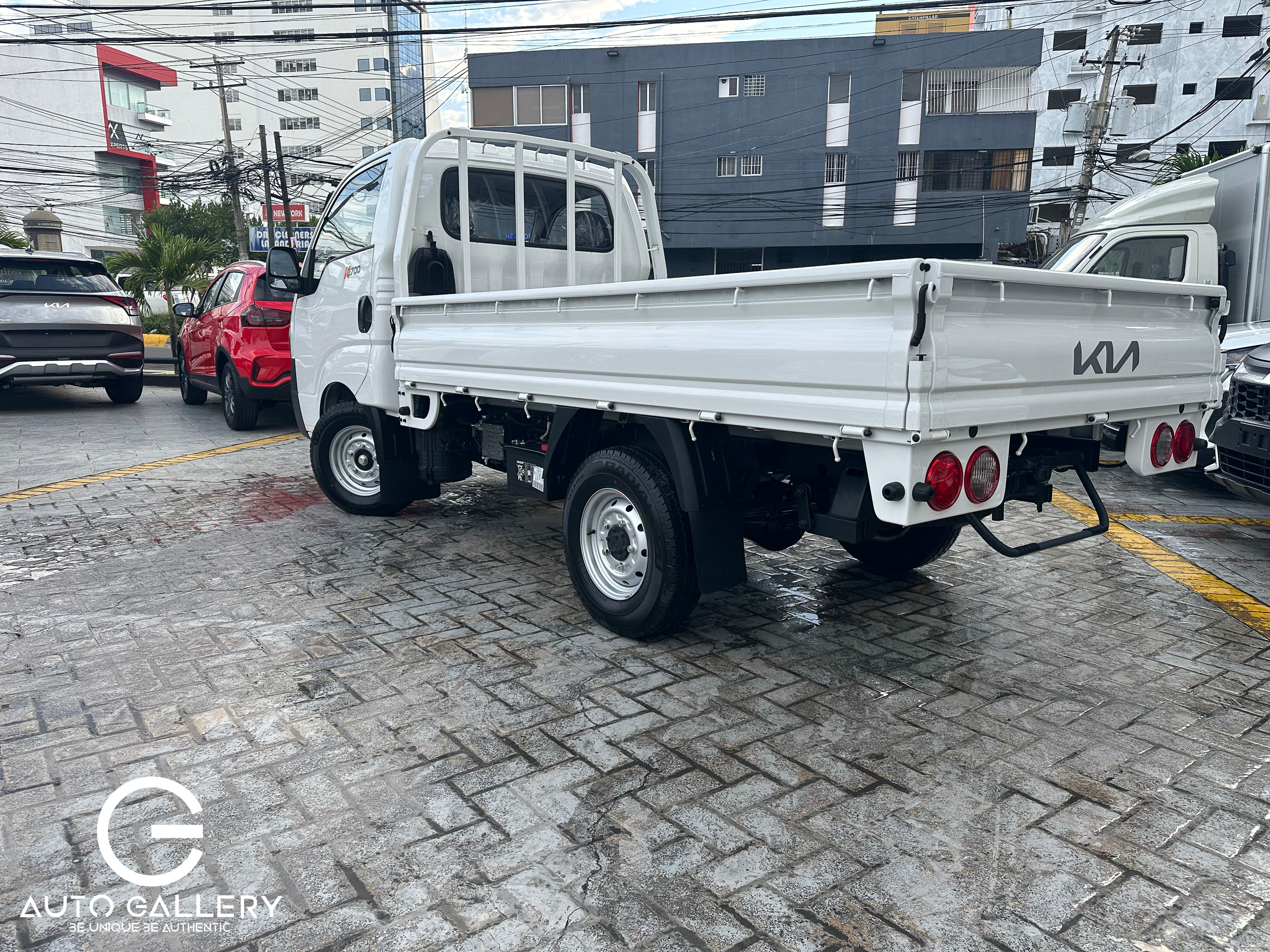 camiones y vehiculos pesados - KIA K2700 2026 9