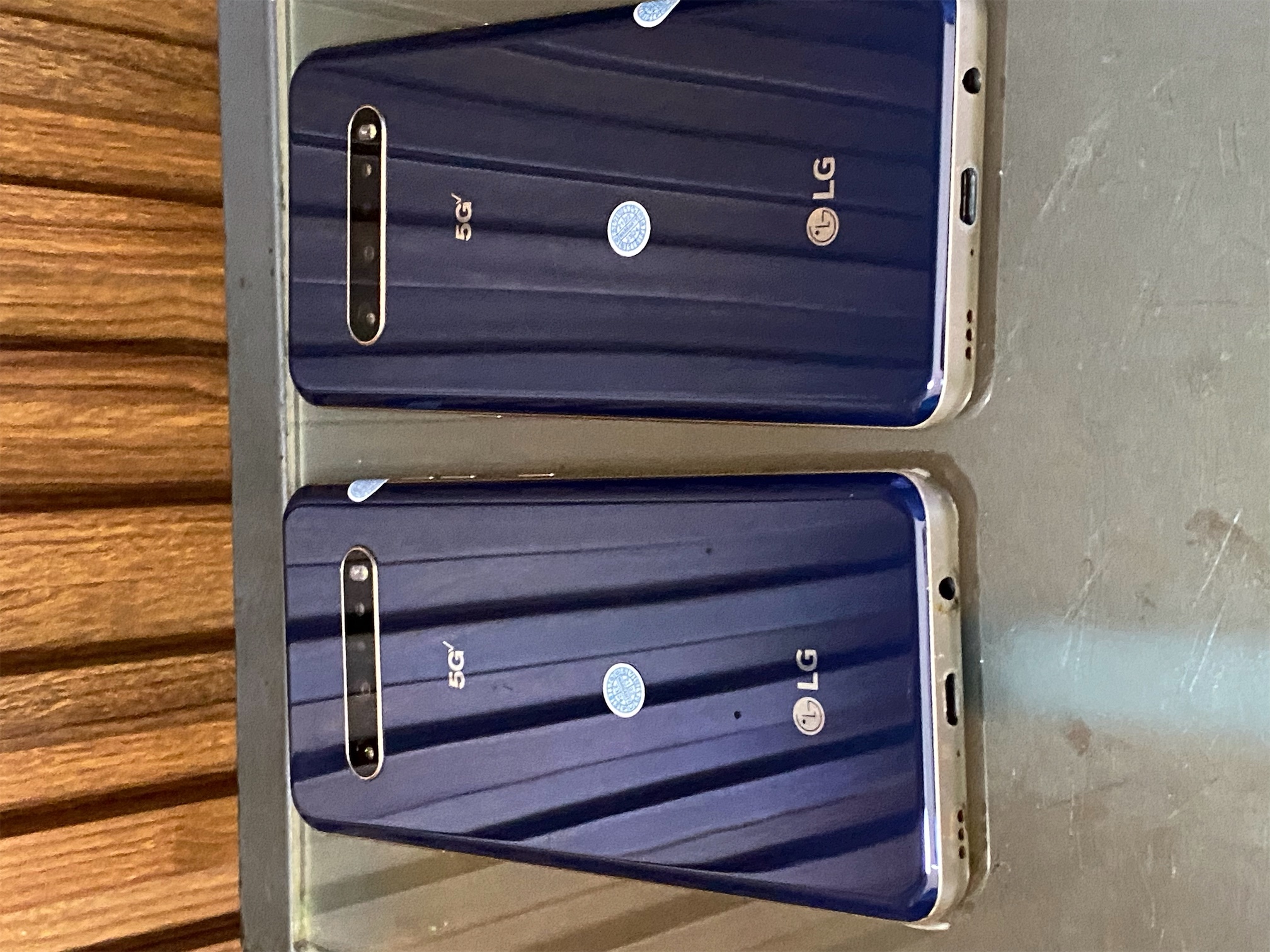 celulares y tabletas - LG V60  2