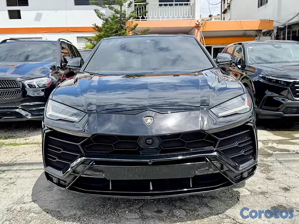 jeepetas y camionetas - Lamborghini Urus año 2019  2