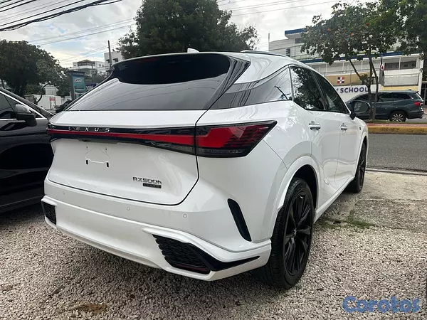 jeepetas y camionetas - Lexus RX 500H F- Sport año 2024 Híbrido 6