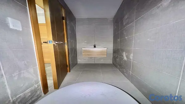 apartamentos - Apartamento Nuevo en Evaristo Morales 9