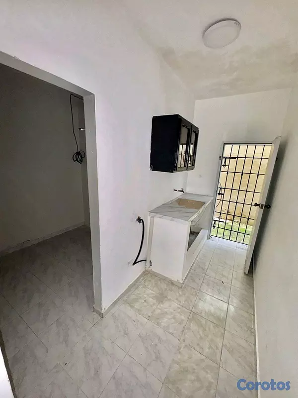 apartamentos - Alquilo Apartamento en 1er piso Mirador Sur  5