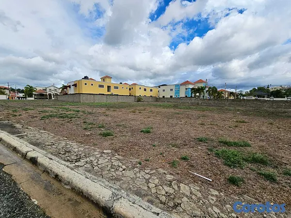 solares y terrenos - Se Vende Amplio Solar En San Francisco de Macorís Macoris 3
