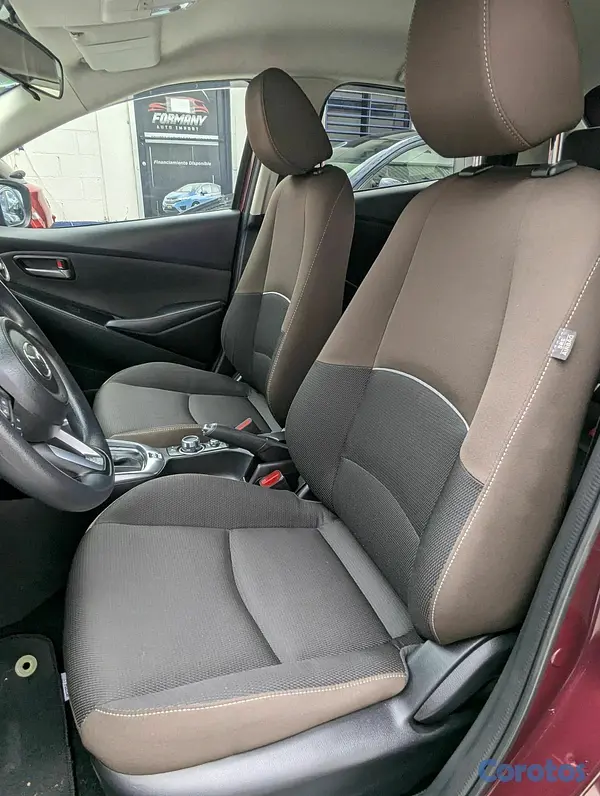 carros - MAZDA2 2020  7
