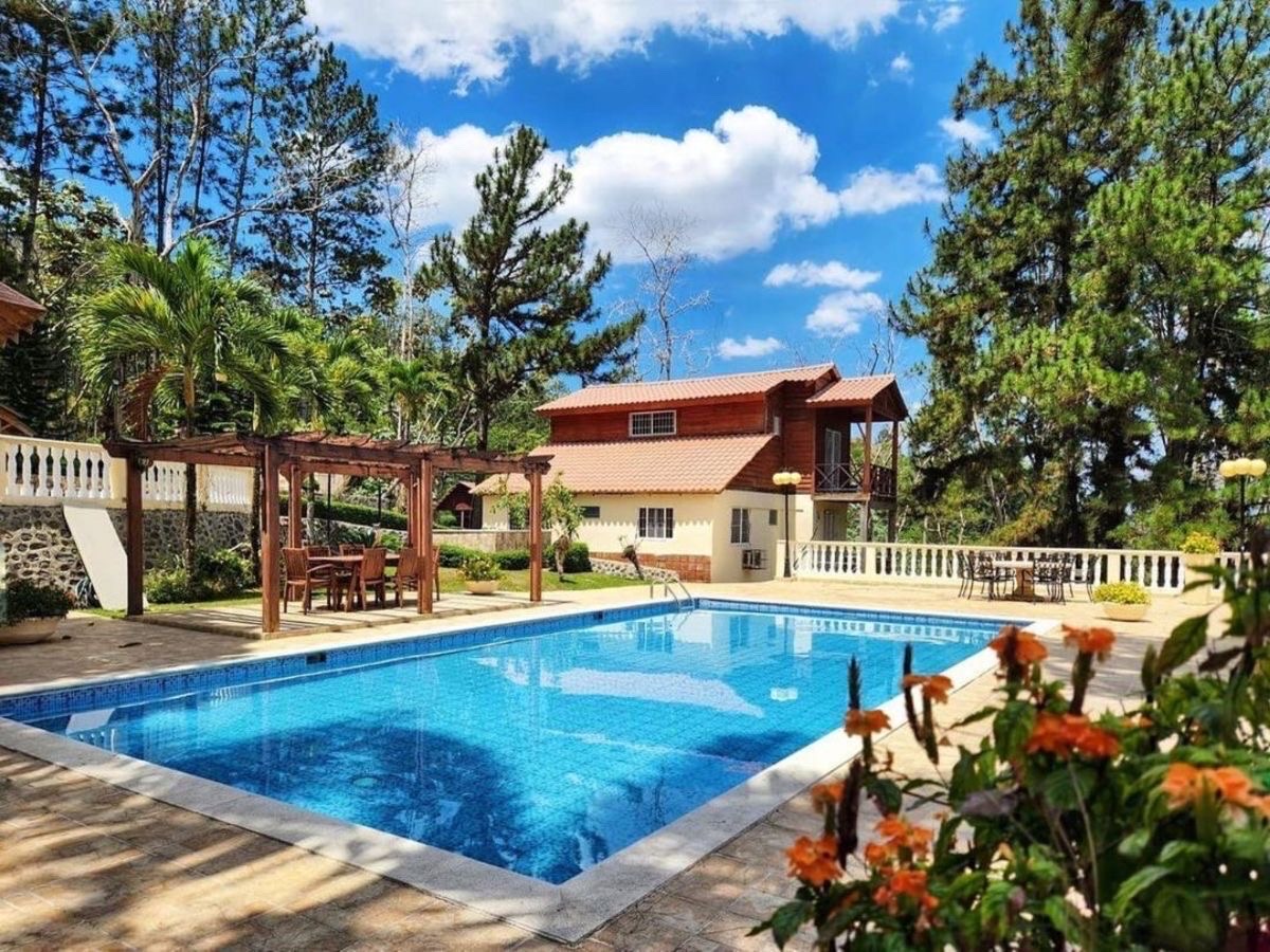 casas vacacionales y villas - venta de Villa vacacional en bonao con 3000mts República Dominicana  0