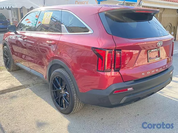 jeepetas y camionetas - Kia Sorento 2021 4