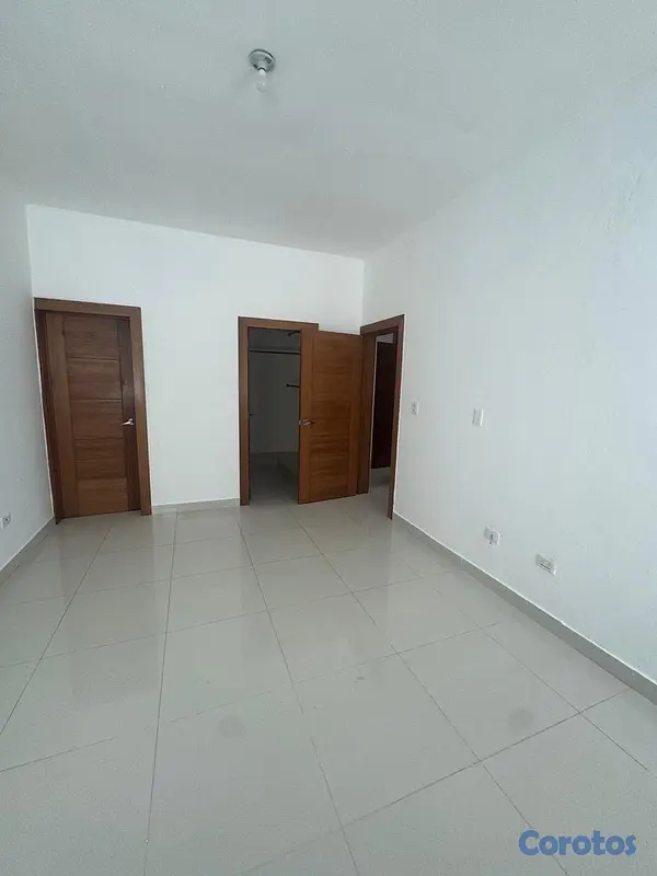 apartamentos - Amplio Apartamento en Alquiler – Mirador Sur.
 16