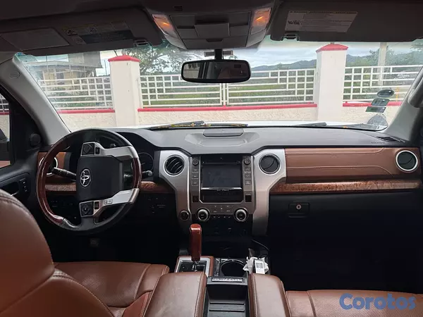 jeepetas y camionetas - 2017 Toyota Tundra 4X4 9