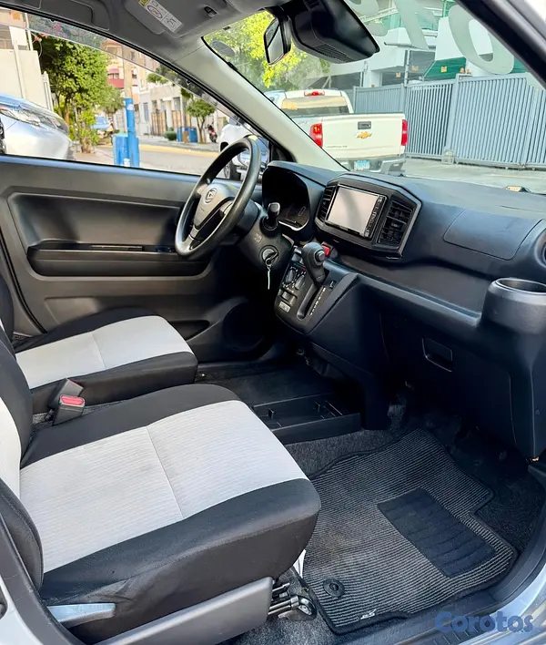 carros - Daihatsu Mira 2019 7