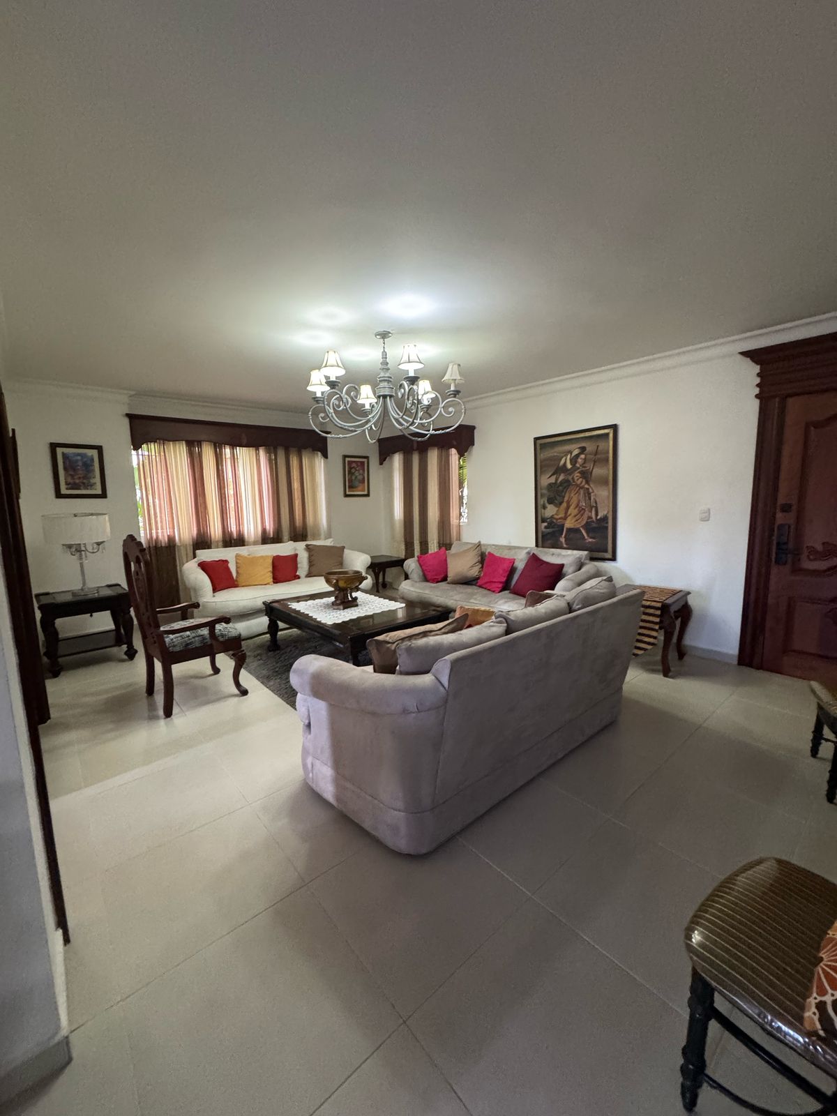 apartamentos - Piso 1 En Gazcue Amueblado Full de 3 Habitaciones 0