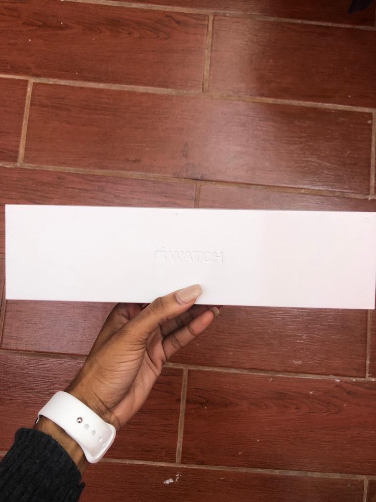celulares y tabletas - Apple Watch Serie 7 de 45mm Sellado  0
