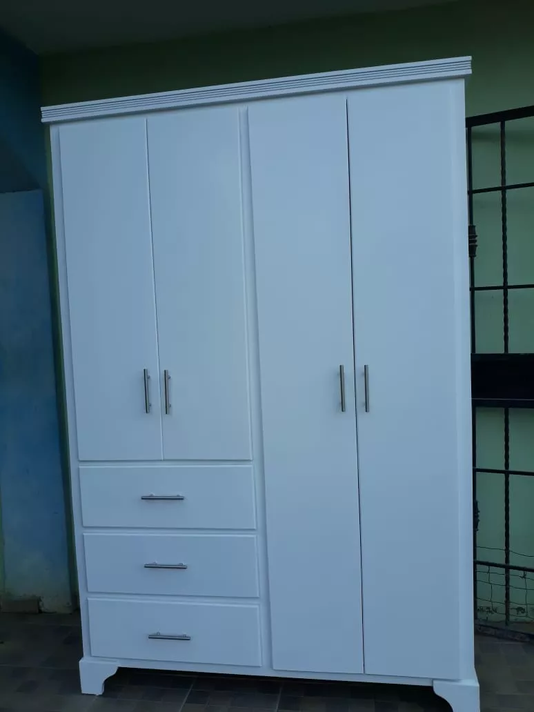muebles y colchones - Armario ropero moderno en color blanco  2