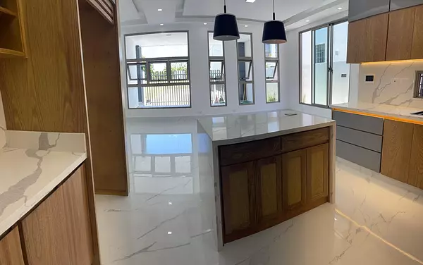 apartamentos - Casa en Proyecto Cerrado, Llanos de Gurabo 5