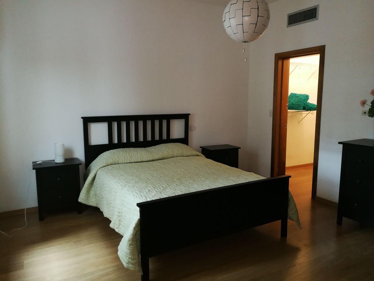 apartamentos -  Venta de Apartamento Amueblado de Una Habitación . 5