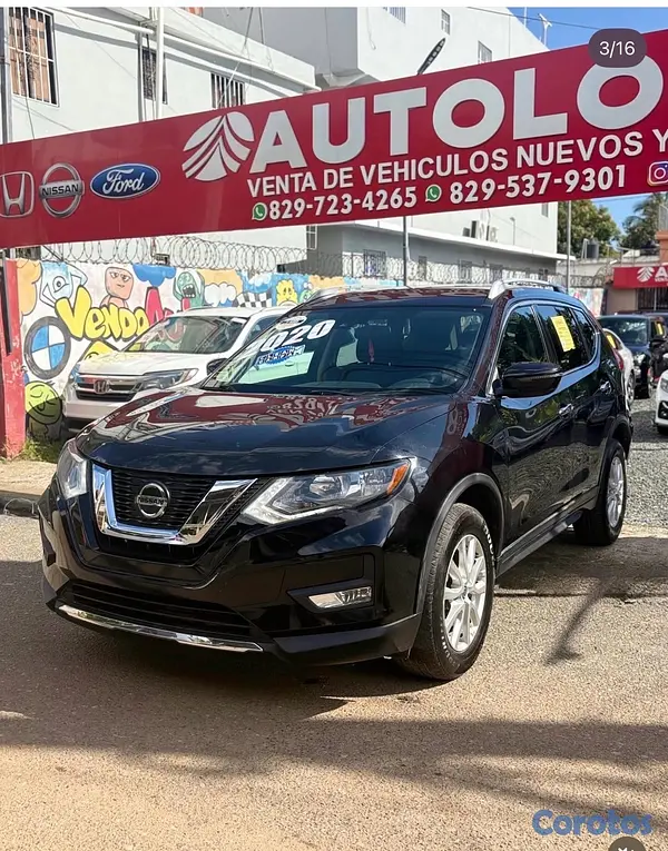jeepetas y camionetas - Nissan Rogue SV 2020 3
