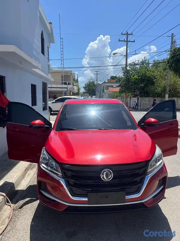 jeepetas y camionetas -  Dongfeng Glory, matrícula 8