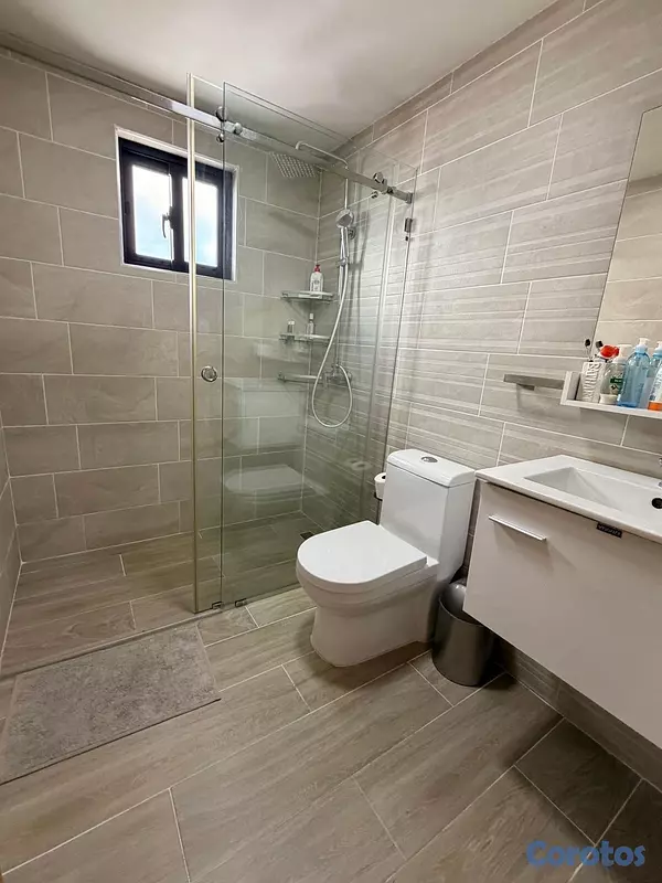 apartamentos - Penthouse con jacuzzi privado, 4 habitaciones, 3 parqueos  13