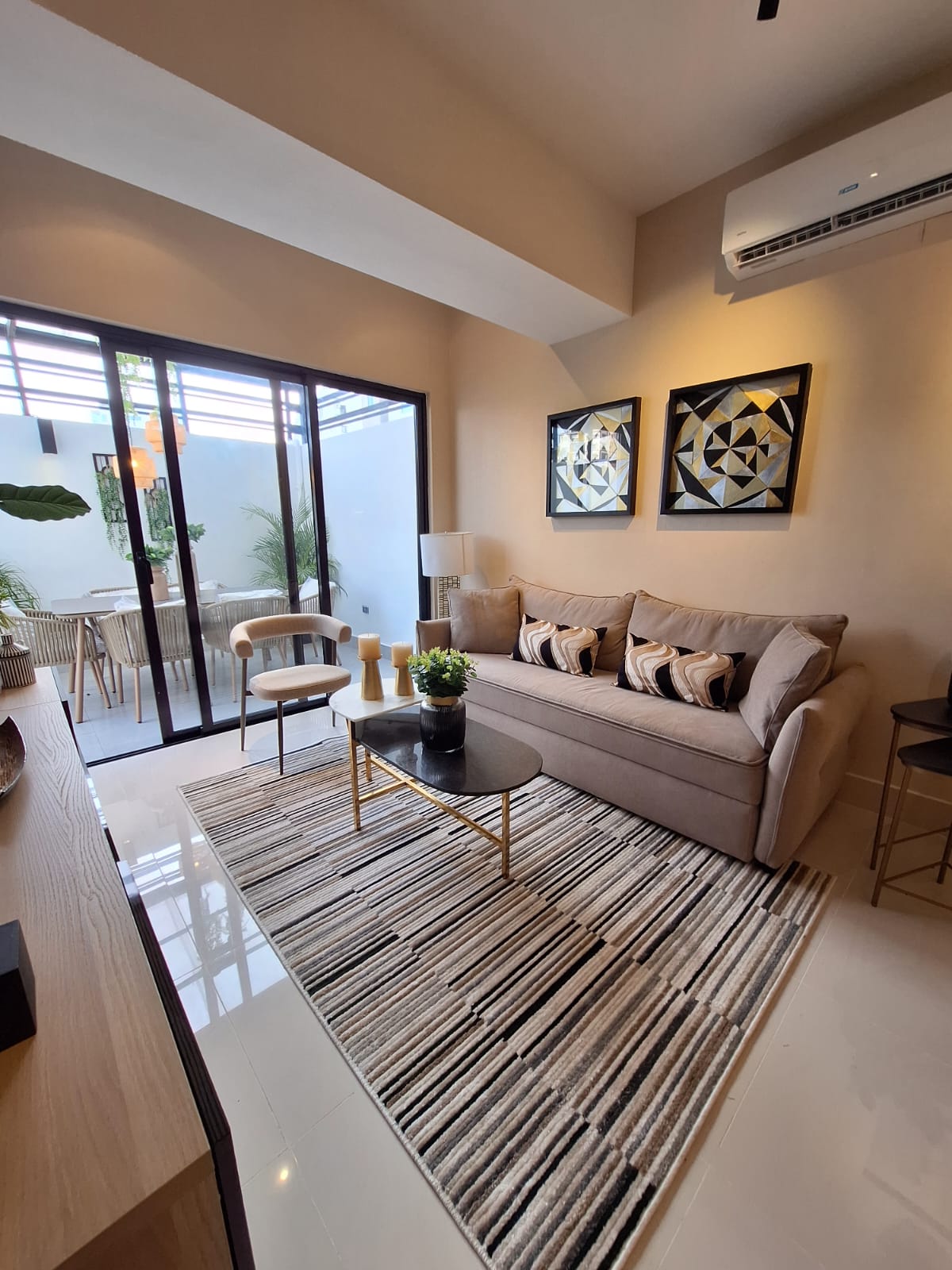 apartamentos - Rento hermoso apt amueblado minimalista con terraz 2