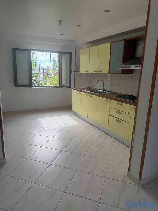 apartamentos - Penthouse de Dos Niveles en Alquiler – Avenida España.
 3