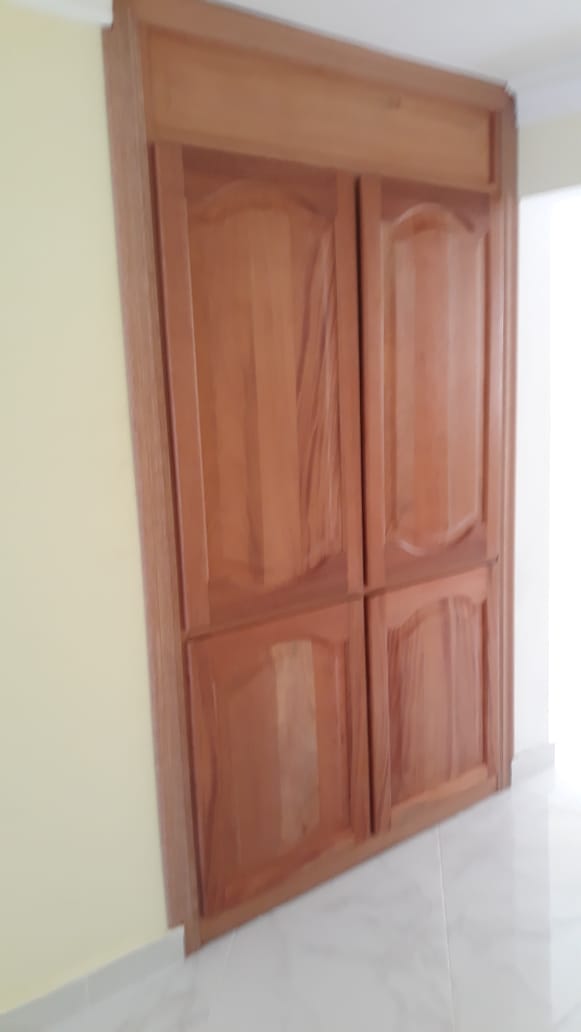 muebles y colchones - Armario de ropa blanca  1