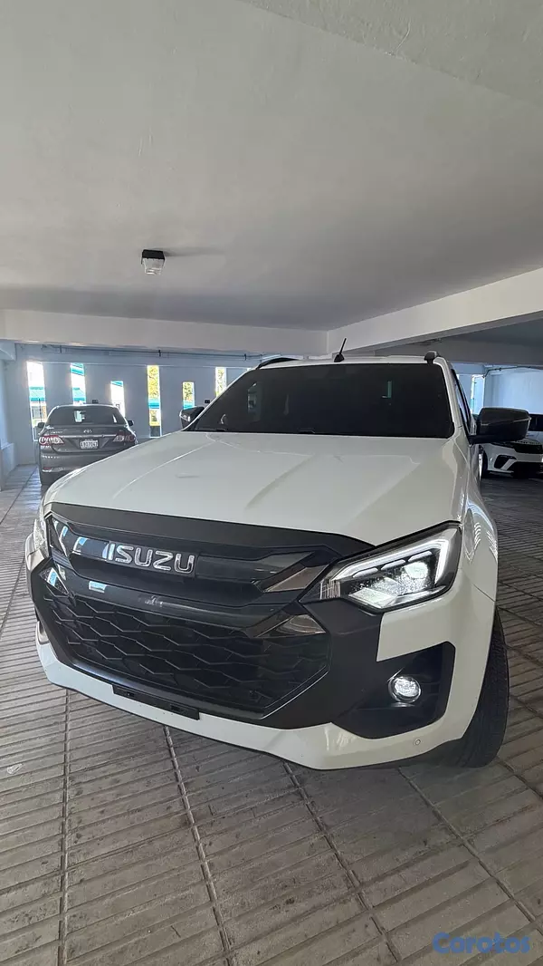 jeepetas y camionetas - Isuzu DMax 2025 5