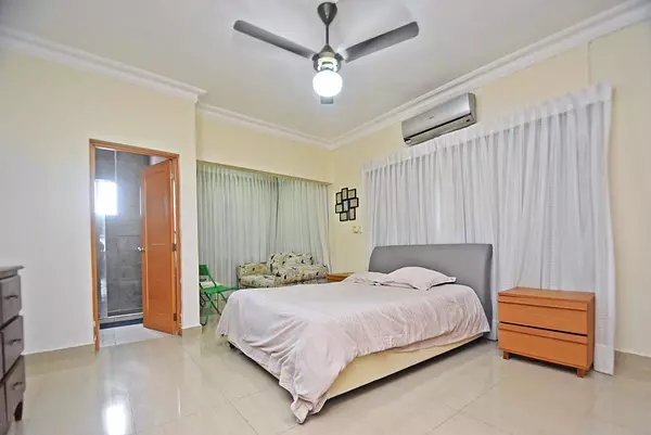 apartamentos - Venta, Apartamento de 3 Habitaciones, Renacimiento 8