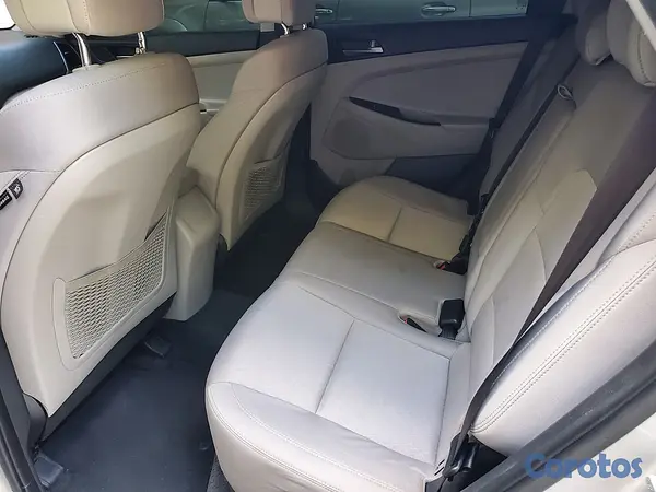 jeepetas y camionetas - Hyundai tuson 2017 Version americana 3