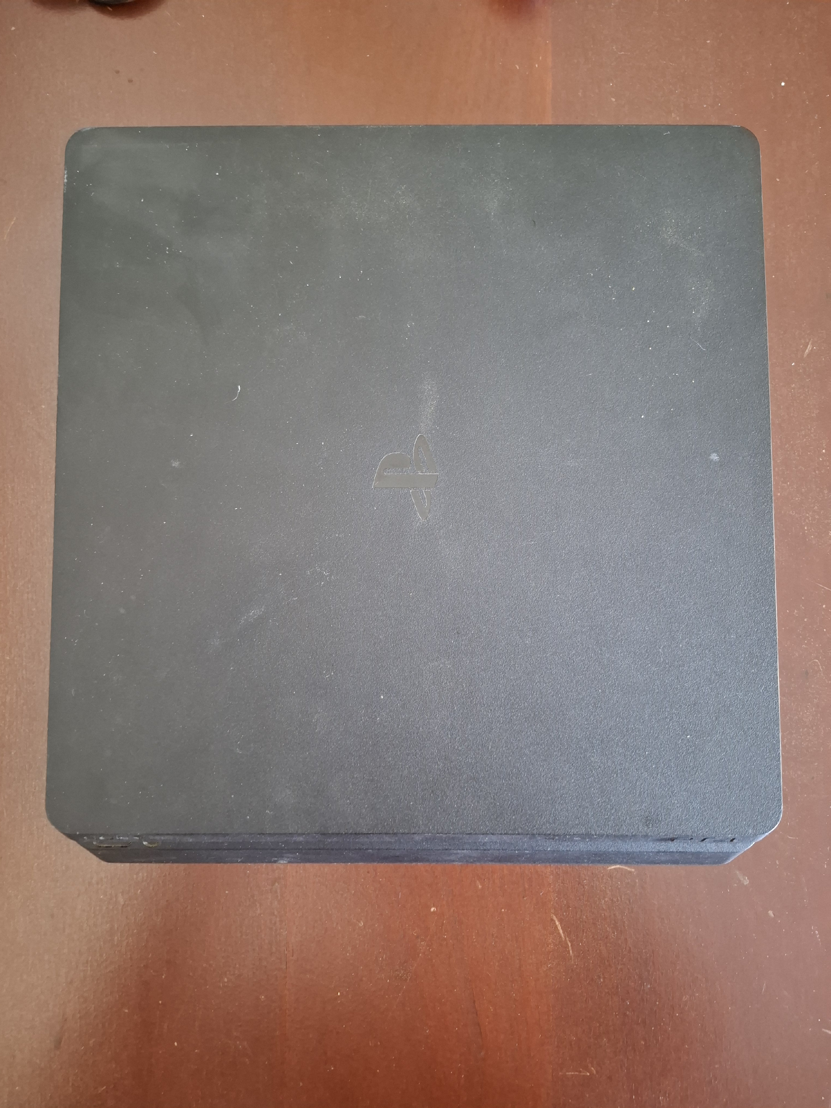 consolas y videojuegos - Ps4 slim 500 gb 1