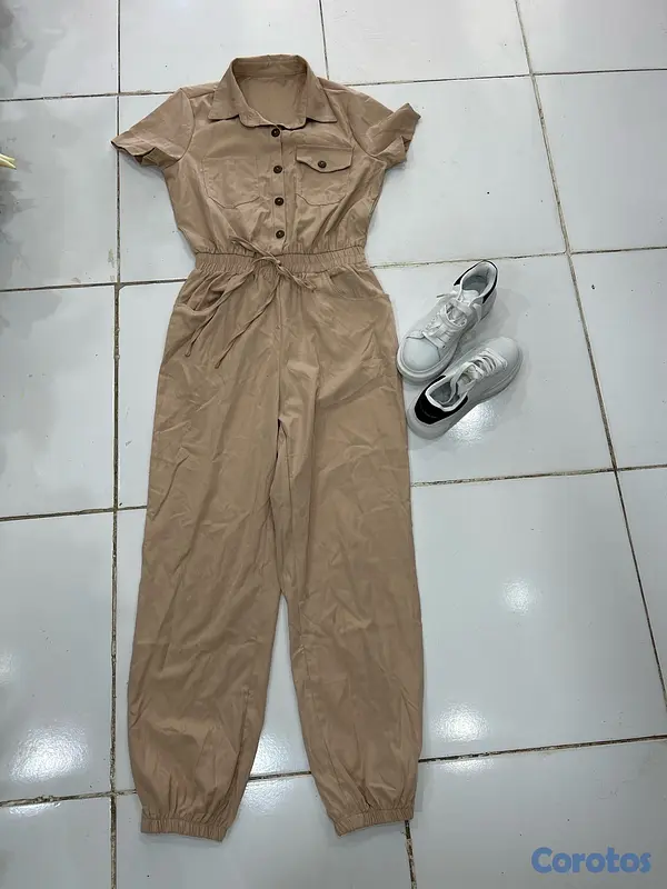 ropa para mujer - Venta de Caja de Ropa de Hombre y de Mujer incluye zapatos , tenis , Tacones  9