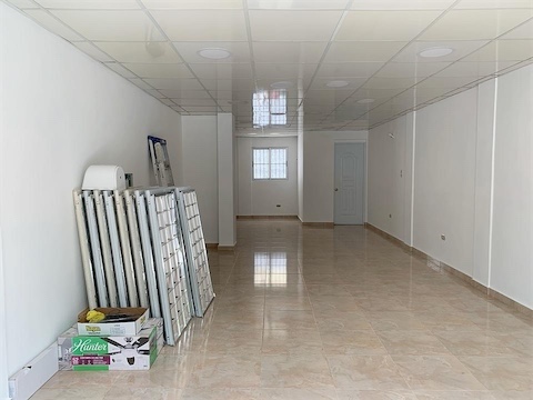 oficinas y locales comerciales - Local primer nivel 60 metros 2