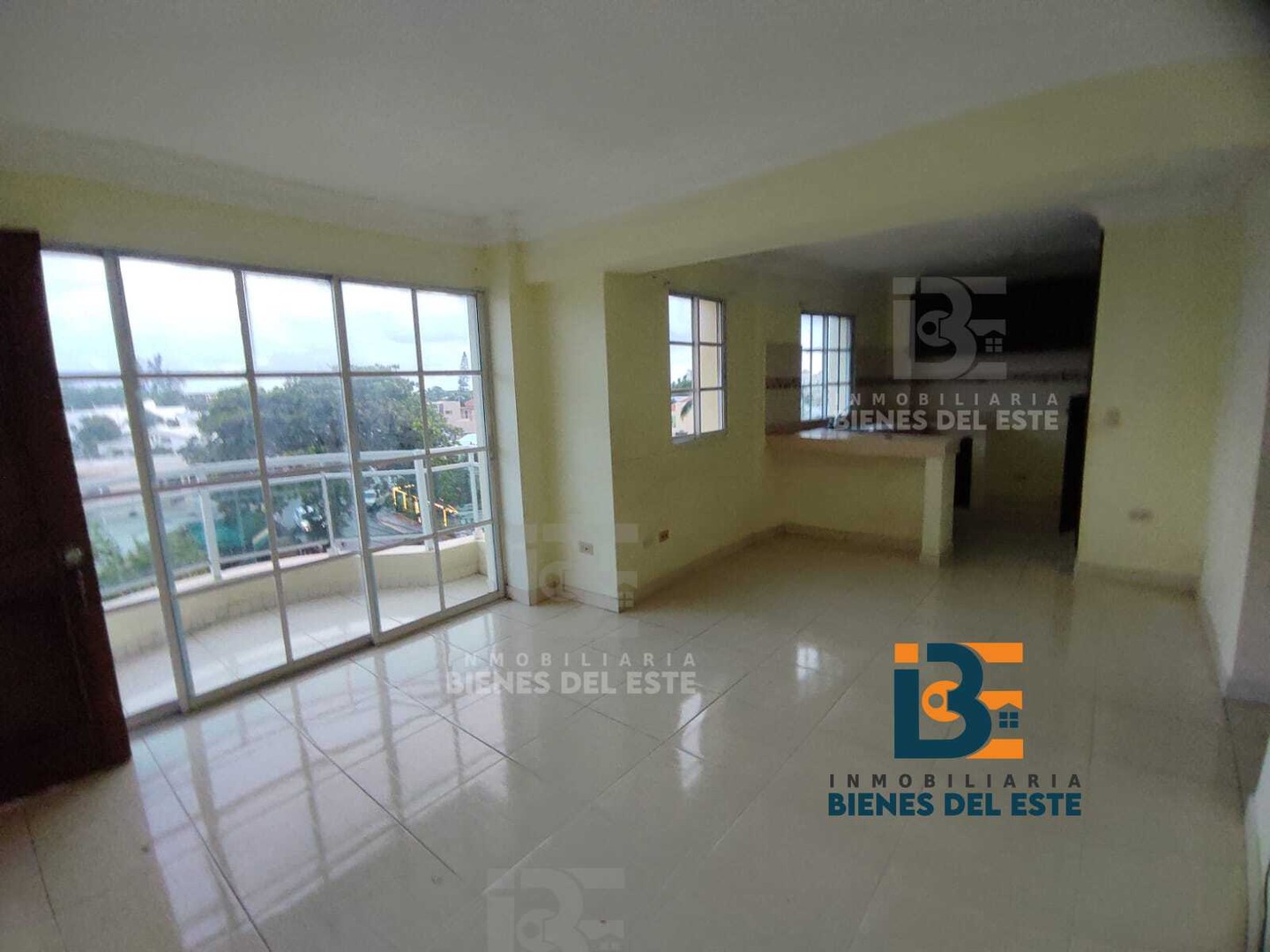 apartamentos - Se Alquila Apartamento de Dos Habitaciones en Villa Velásquez 4