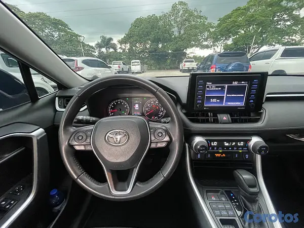 jeepetas y camionetas - TOYOTA RAV4 XLE 2021 6