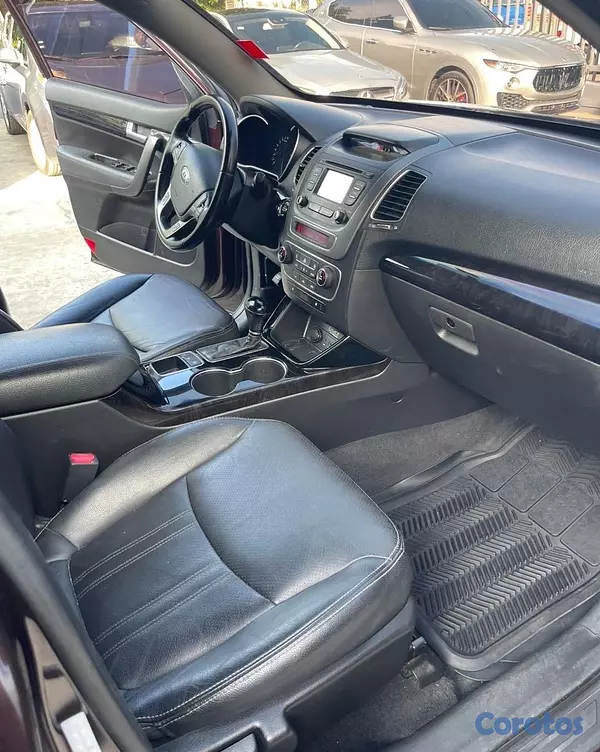 jeepetas y camionetas - KIA SORENTO EX 2014 5
