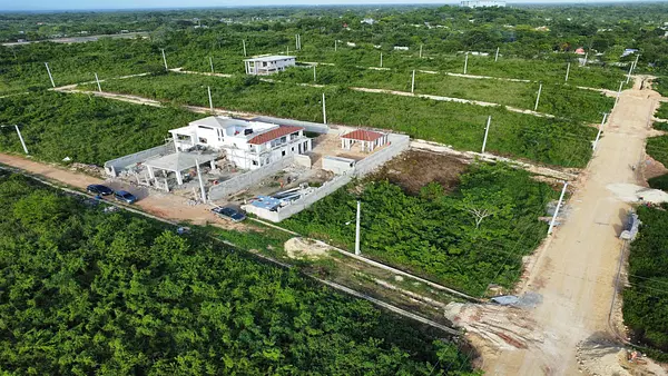 solares y terrenos - Solares en proyecto cerrado en Avenida Ecológica 4