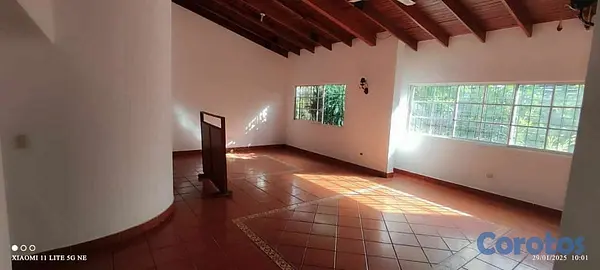 casas - Amplia Casa en el Pedregal 4