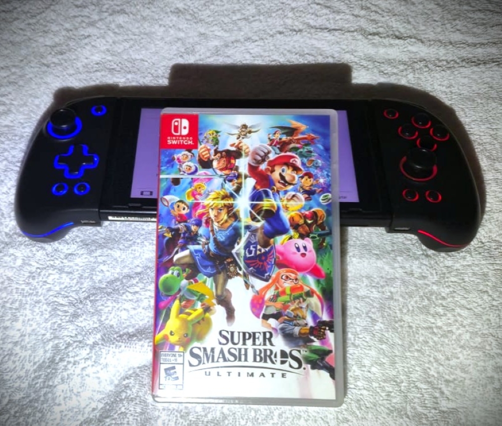 consolas y videojuegos - Nintendo Switch+Smash Ultimate+JoyCons Anti-Drift