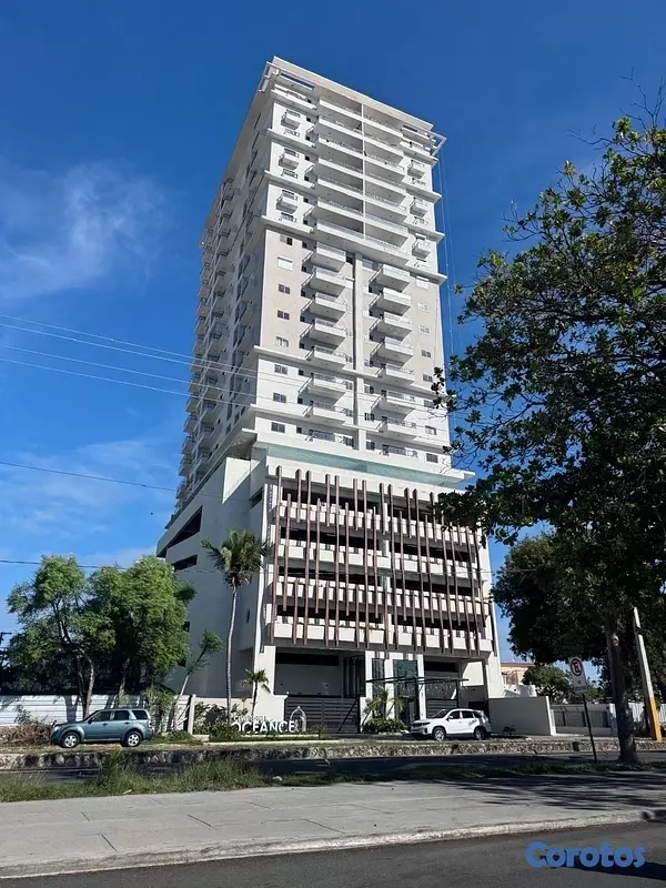 apartamentos - venta de apartamentos en la avenida España Santo Domingo vista al mar y piscina  2