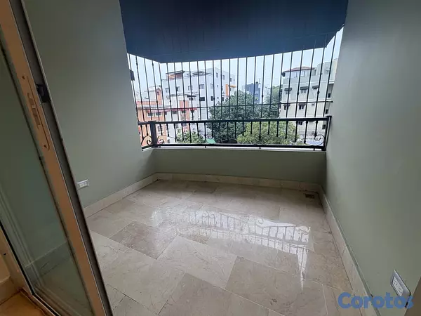 apartamentos - vendo avenida independencia jardines del Sur tres habitaciones PH 3 terraza dos  11