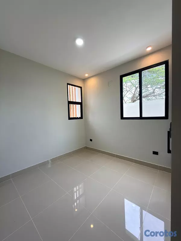 casas - CASA EN VENTA EN SANTIAGO DE LOS CABALLEROS  12