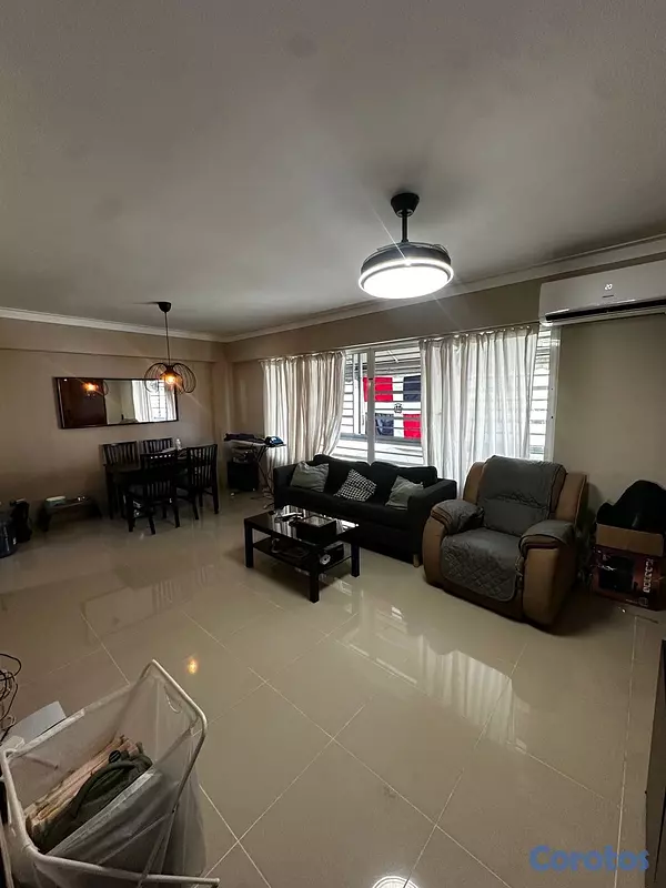 apartamentos - vedo en el millón una habitación baño parqueo  techado gas común tercer nivel  2