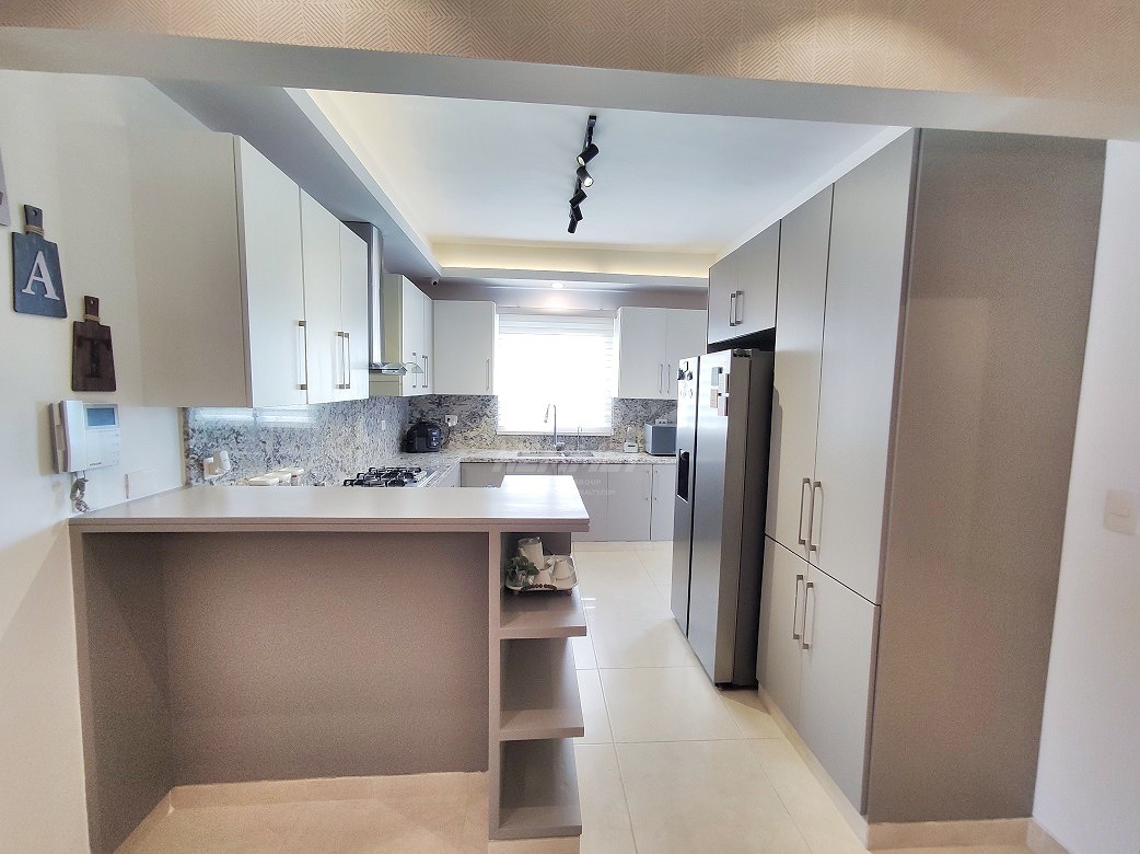 apartamentos - MODERNO APARTAMENTO REMODELADO CON ASCENSOR Y ROOFTOP LA ESPAÑOLA SANTIAGO  5