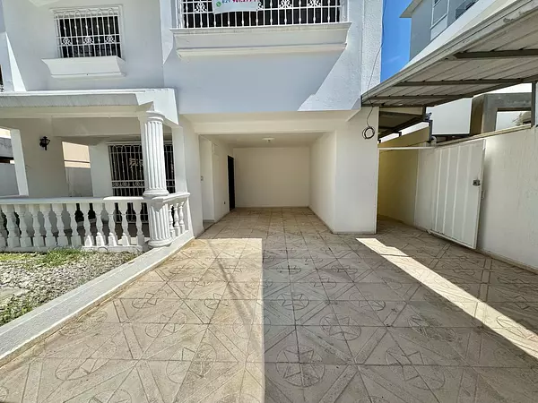 casas - Casa en Alquiler LOS CACICAZGOS  2
