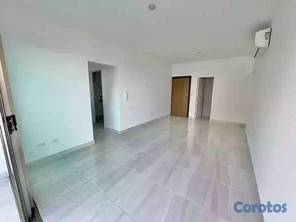 oficinas y locales comerciales - Alquiler local en Evaristo  5