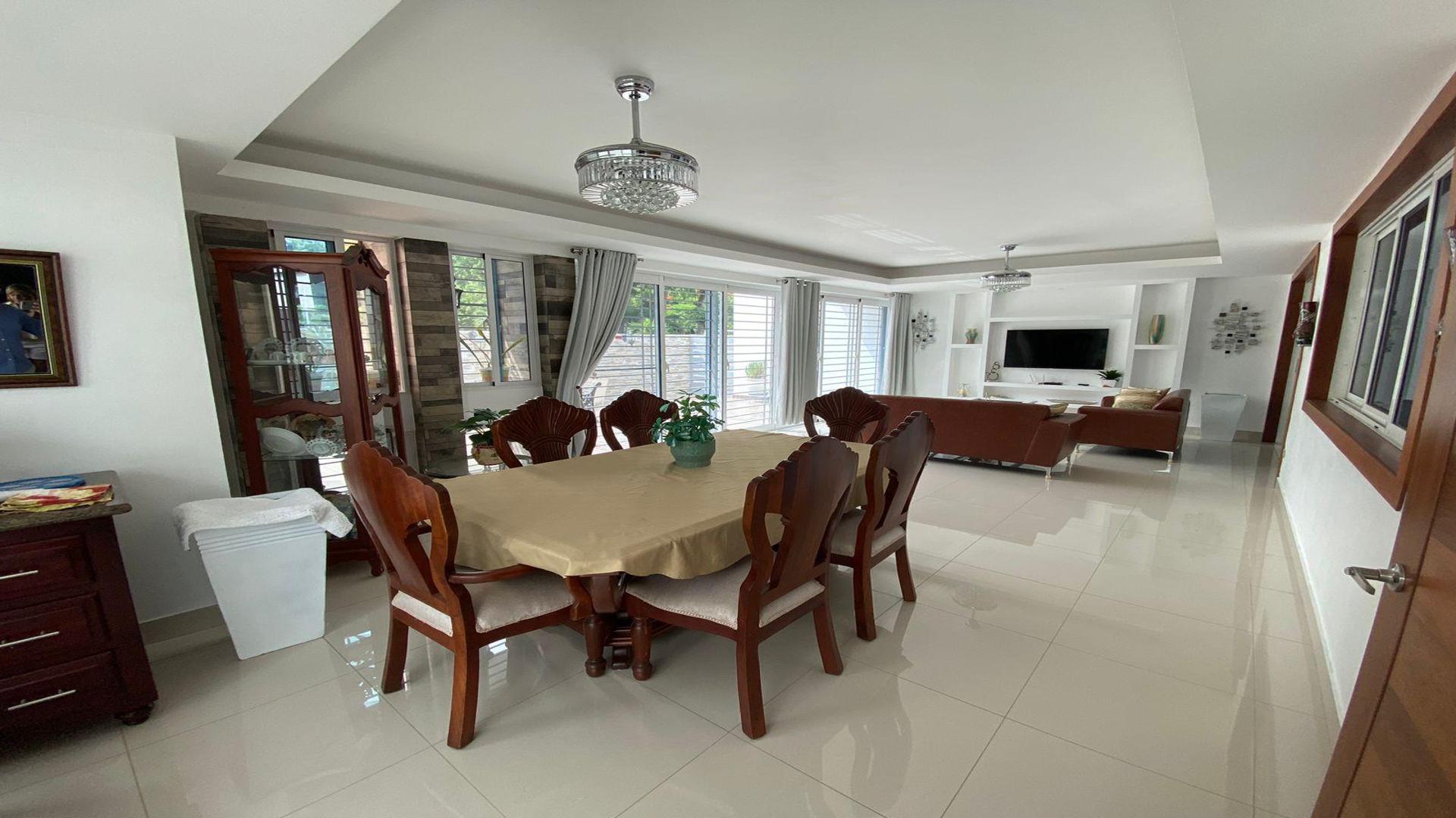 casas - CASA EN VENTA EN SANTIAGO. 2